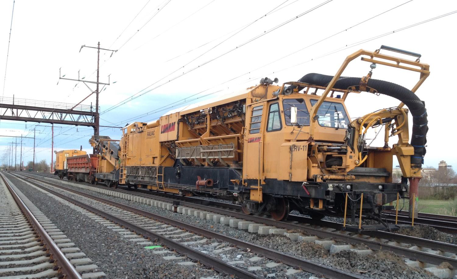 Photo of the RailVac vacuum excavation machine on track 2 at the accident site.